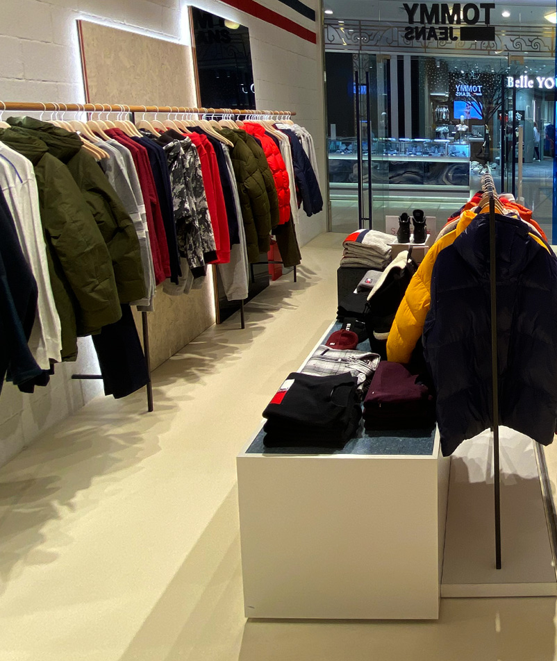 Tommy Jeans ТРК «Европолис»