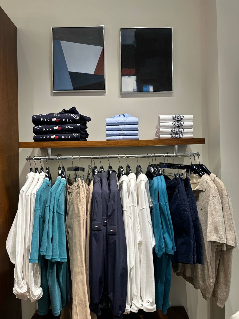 Tommy Hilfiger ТРК «Сити Молл»