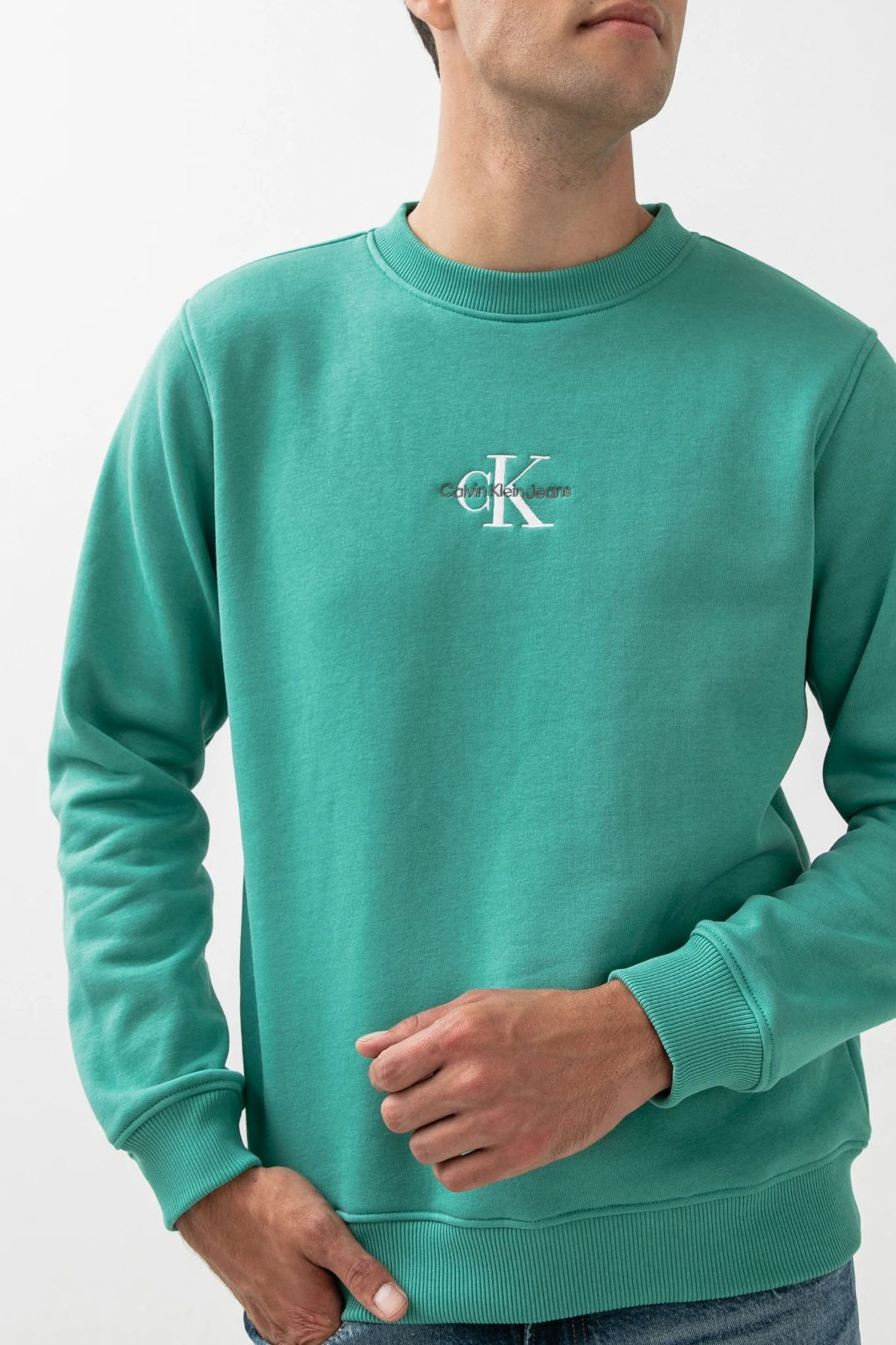 Ck crew neck hotsell