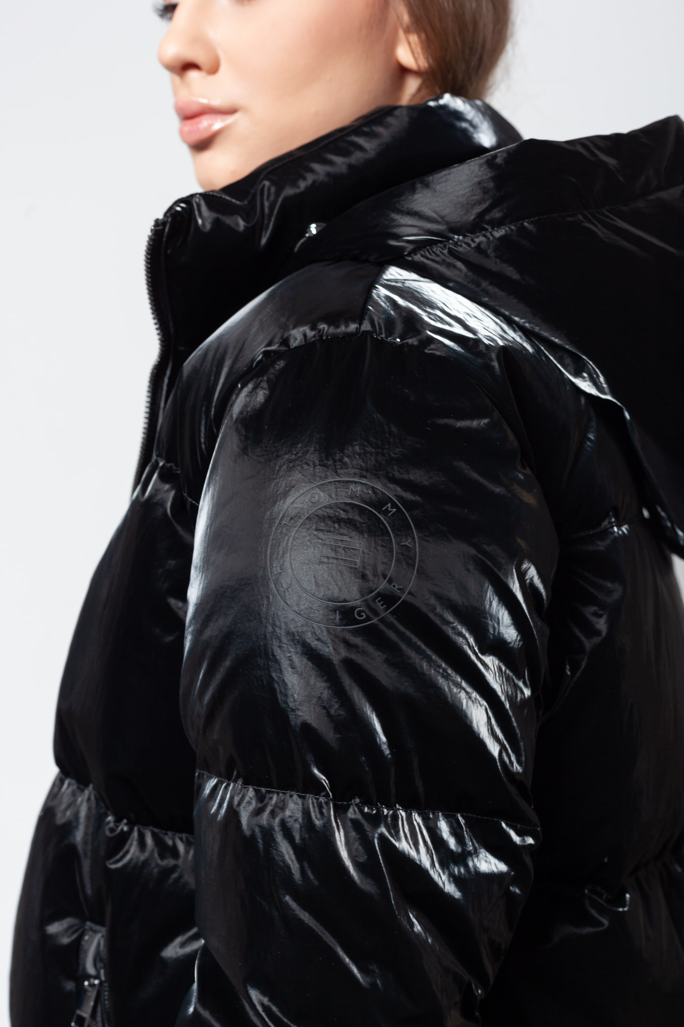 Metallic puffer jacket black on sale