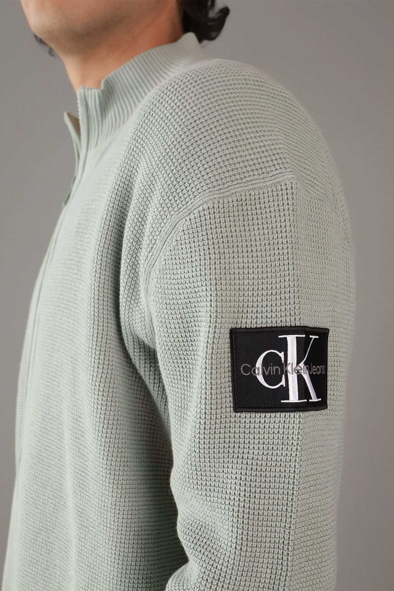 CALVIN KLEIN CORE BADGE SWEATER ZIP THROUGH J30J323814 Calvin Klein