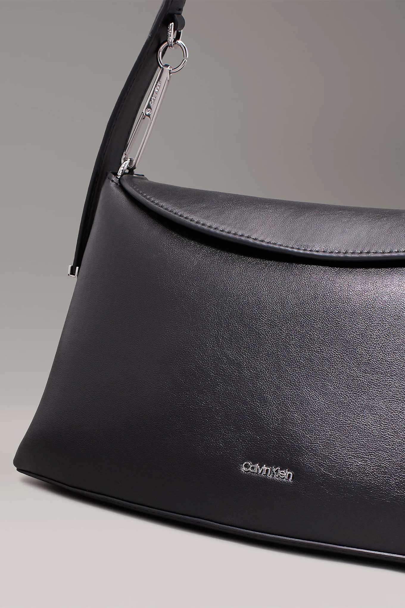 CALVIN KLEIN SOFT SCULPT SHOULDER BAG K60K612565 Calvin Klein
