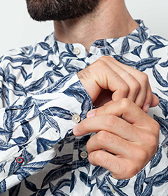 модная мужская рубашка на лето