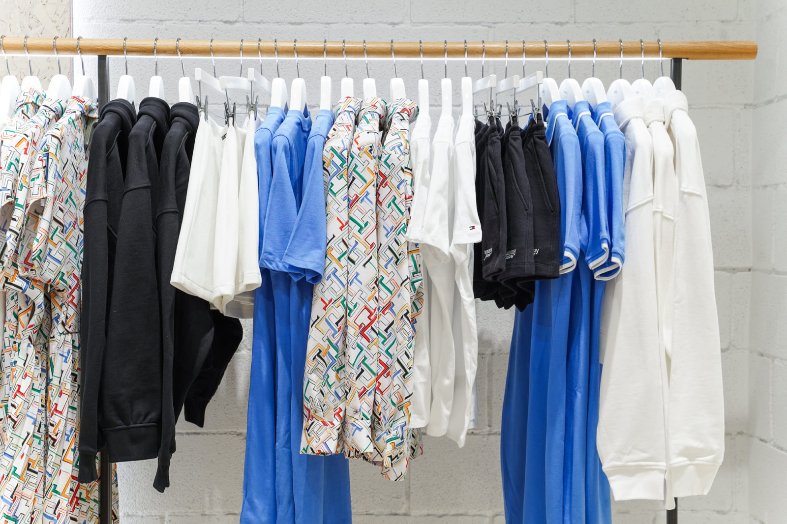Tommy Jeans в Европолис Санкт-Петербург