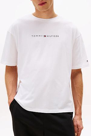 Футболка мужская TOMMY HILFIGER SS TEE CONT. LOGO UM0UM03685 