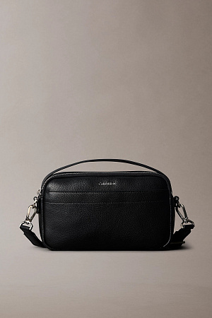 Сумка мужская CALVIN KLEIN RAISED TOP HANDLE CAMERA BAG LV04D3559G 