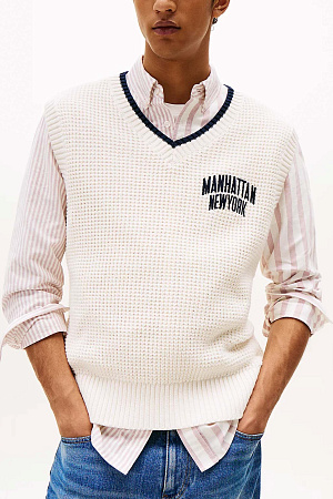 Джемпер мужской TOMMY JEANS TJC REG WAFFLE KNITTED VEST DM0DM21808 