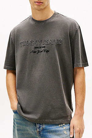 Футболка мужская TOMMY JEANS TJM 90S NEW CLASSICS DM0DM22545 