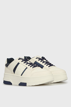 Женские кеды TOMMY JEANS THE BROOKLYN FLATFORM EN0EN02702 