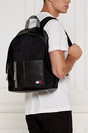 Рюкзак мужской TOMMY JEANS TJM SURPLUS DOME BACKPACK AM0AM12626 