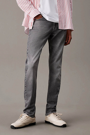 Джинсы мужские CALVIN KLEIN SLIM TAPER J30J327540 