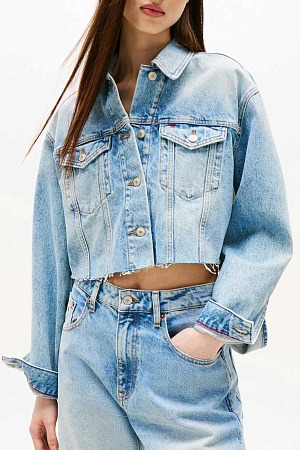 Куртка женская TOMMY JEANS CROPPD TRCKR JKT RWB DW0DW21063 
