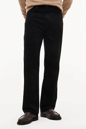 Джинсы мужские TOMMY HILFIGER RIVER RELAXED BAS BLACK MW0MW44895 