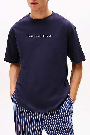 Футболка мужская TOMMY HILFIGER SS TEE CONT. LOGO UM0UM03685 