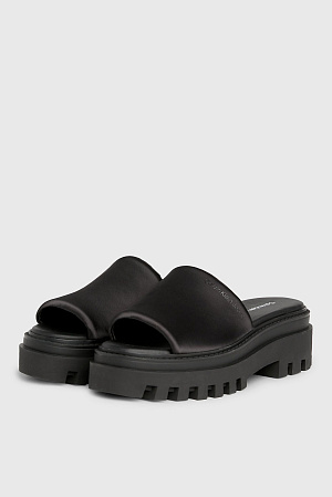 Женские сандалии CALVIN KLEIN TOOTHY COMBAT SANDAL IN DC YW0YW01339 