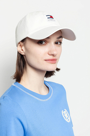 Кепка женская TOMMY JEANS TJW MODERN PATCH CAP AW0AW16117 